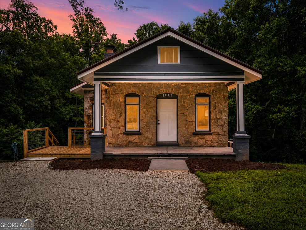 Unit for sale at 2928 Old Cornelia Highway, Gainesville, GA 30507