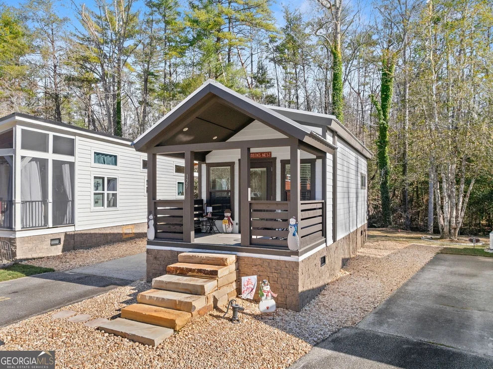 Unit for sale at 4960 Laurel Lodge Road, Clarkesville, GA 30523