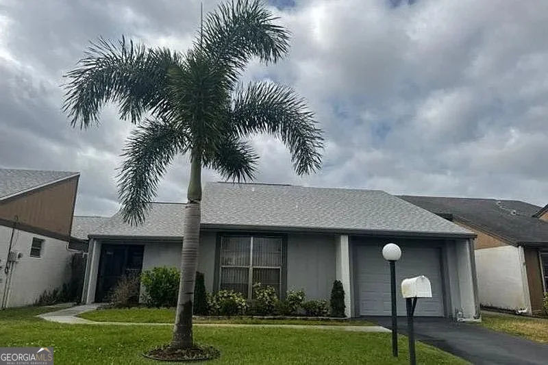 Unit for sale at 9801 Maplecrest Circle, Lehigh Acres, FL 33936
