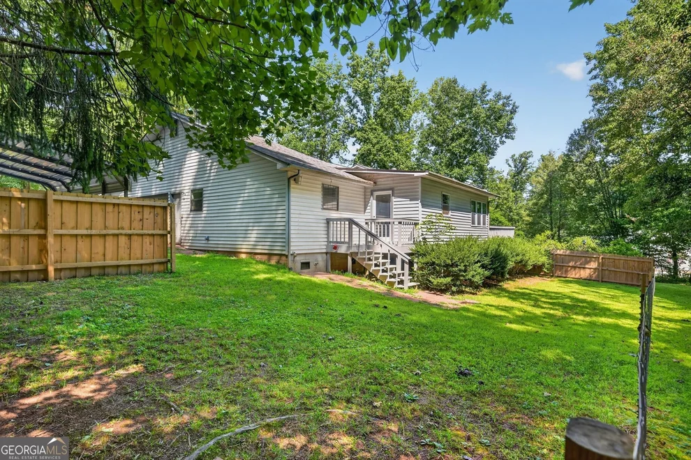 Unit for sale at 28 Coon Tail Road, Blairsville, GA 30512