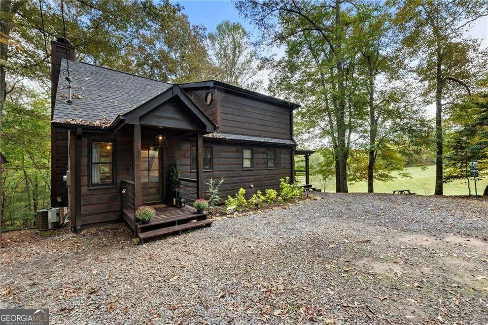 Unit for sale at 120 Brookhaven Trail, Blue Ridge, GA 30513