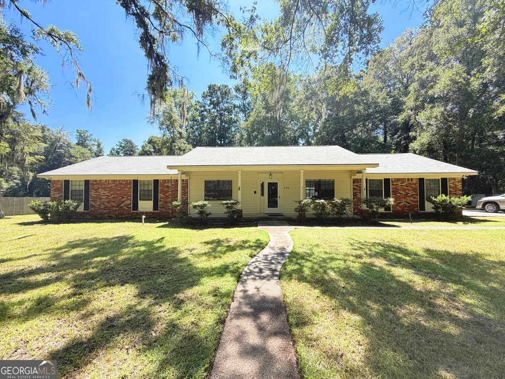 Unit for sale at 430 Martin Road, Hinesville, GA 31313