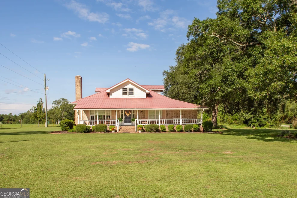 Unit for sale at 8184 Clark Road, Blackshear, GA 31516
