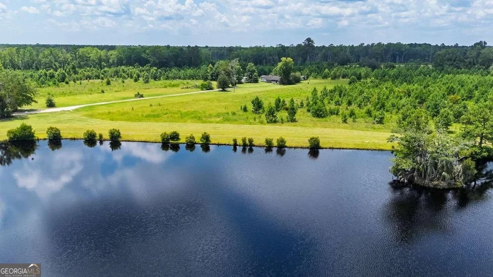 Unit for sale at 410 Newton Road, Guyton, GA 31312