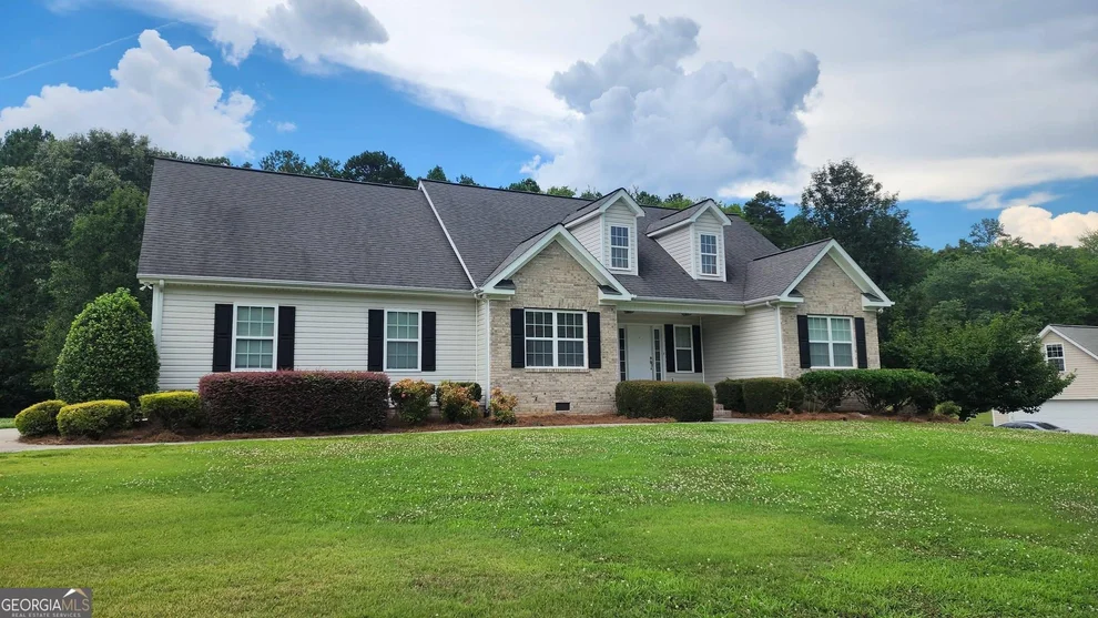 Unit for sale at 5027 Millstone Drive, Dalton, GA 30721