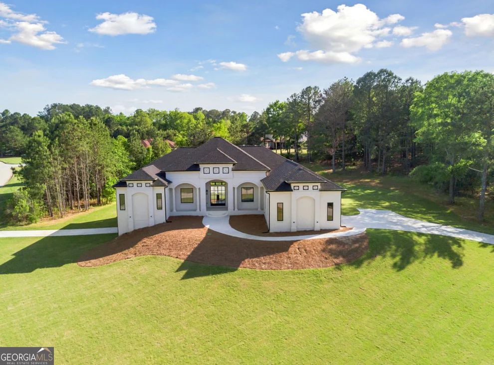 Unit for sale at 1800 Carribean Court, Stockbridge, GA 30281