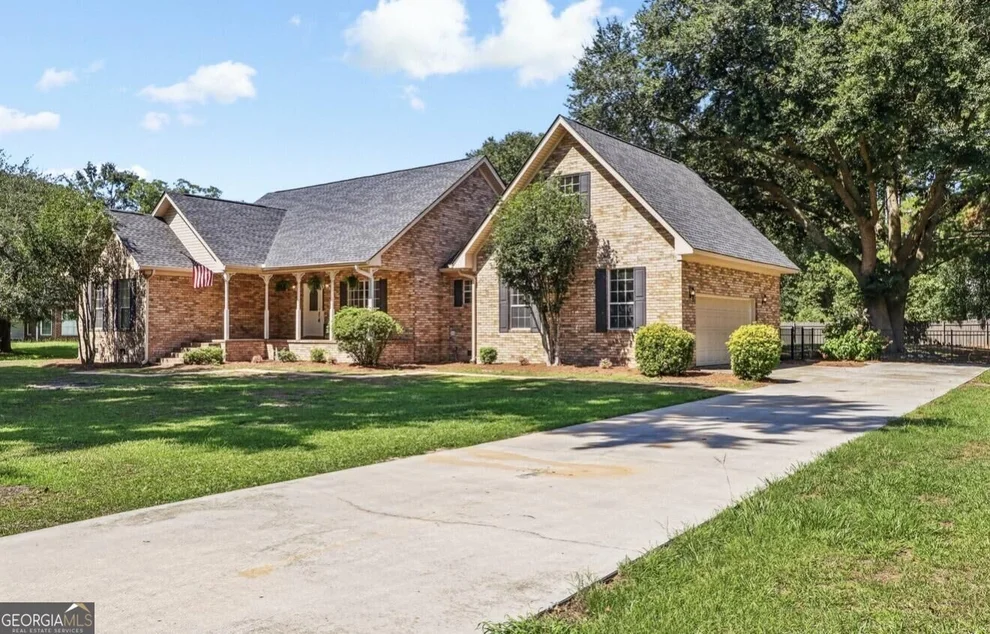 Unit for sale at 390 Central Avenue, Guyton, GA 31312