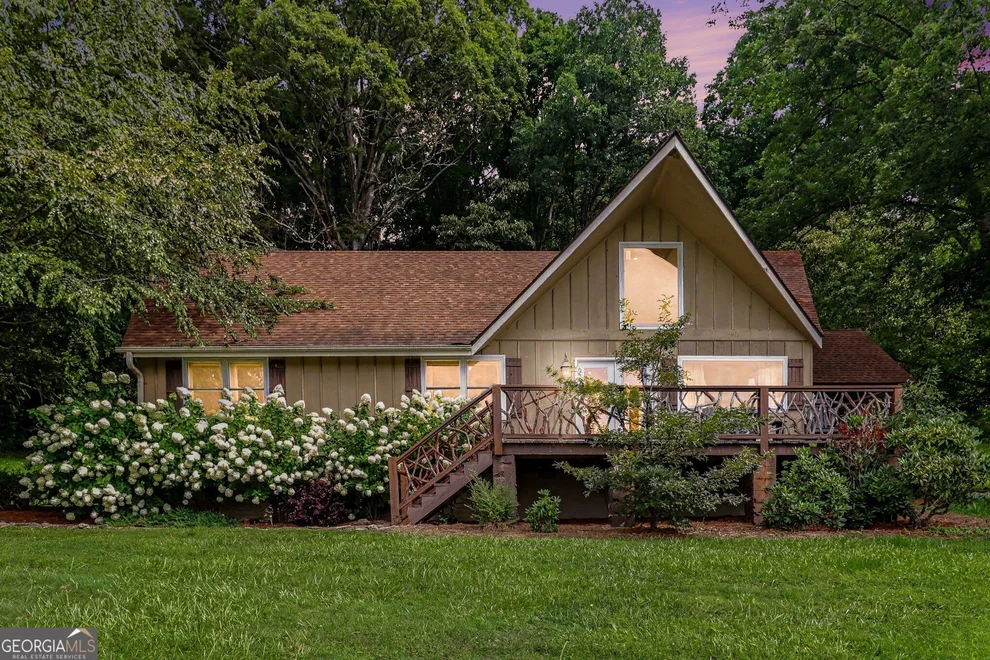 Unit for sale at 146 Chalet Village Lane, Dillard, GA 30537