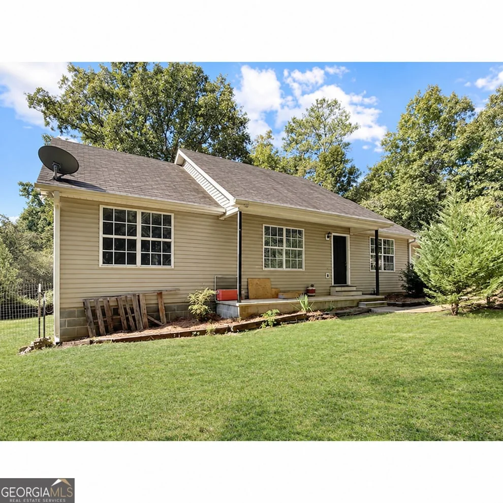 Unit for sale at 223 City Pond Road, Barnesville, GA 30204