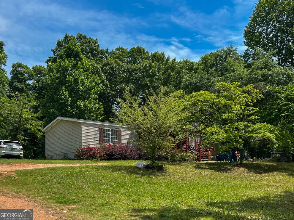 Unit for sale at 1114 Neal Road, Commerce, GA 30530
