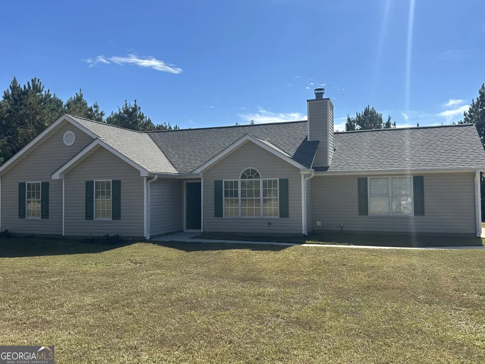 Unit for sale at 3860 Cedar Rock Road, Woodbury, GA 30293