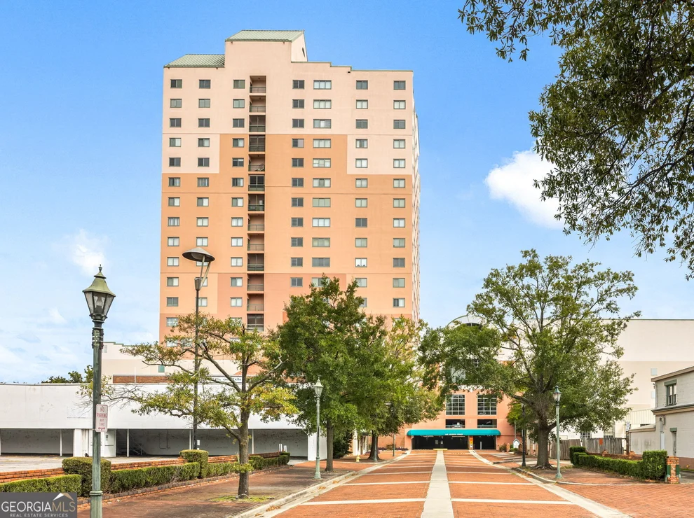 Unit for sale at 1 7th Street, Augusta, GA 30901