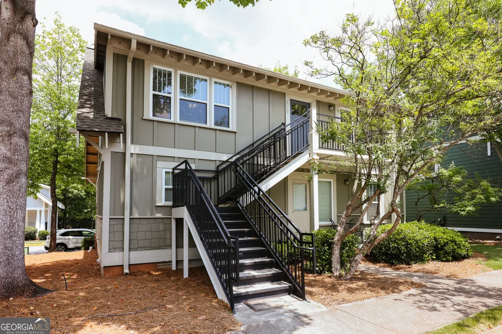 Unit for sale at 490 Barnett Shoals Road, Athens, GA 30605