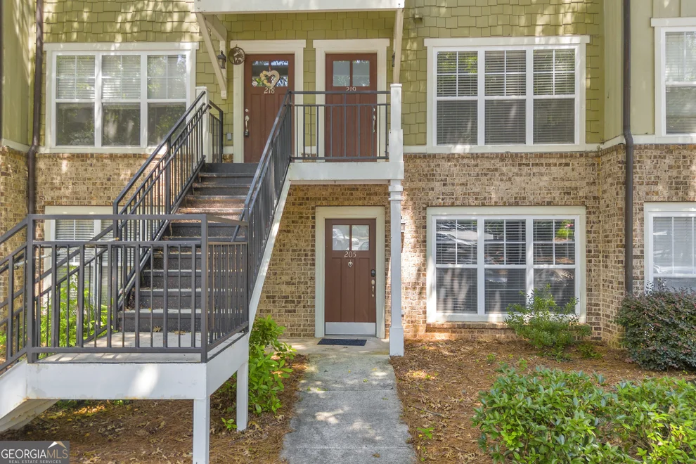 Unit for sale at 490 Barnett Shoals Road, Athens, GA 30605