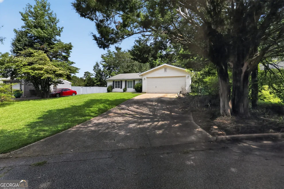 Unit for sale at 5356 Kristian Court, Stone Mountain, GA 30088