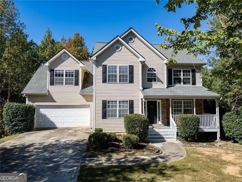 Unit for sale at 916 Tucker Lane, Loganville, GA 30052