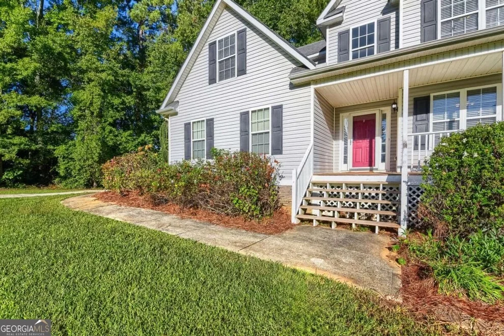 Unit for sale at 395 Sandy Ridge Road, Mcdonough, GA 30252
