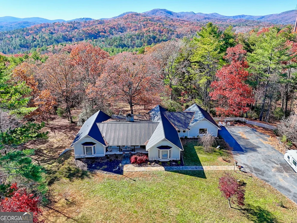 Unit for sale at 428 Orchard View Lane, Lakemont, GA 30552