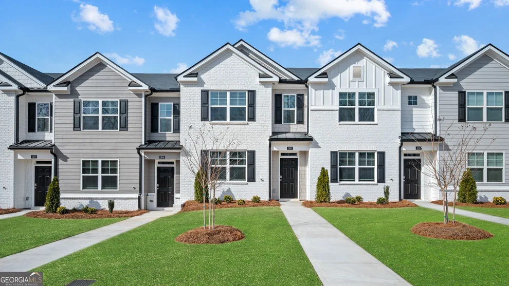 Unit for sale at 348 Sound Circle, Stockbridge, GA 30281