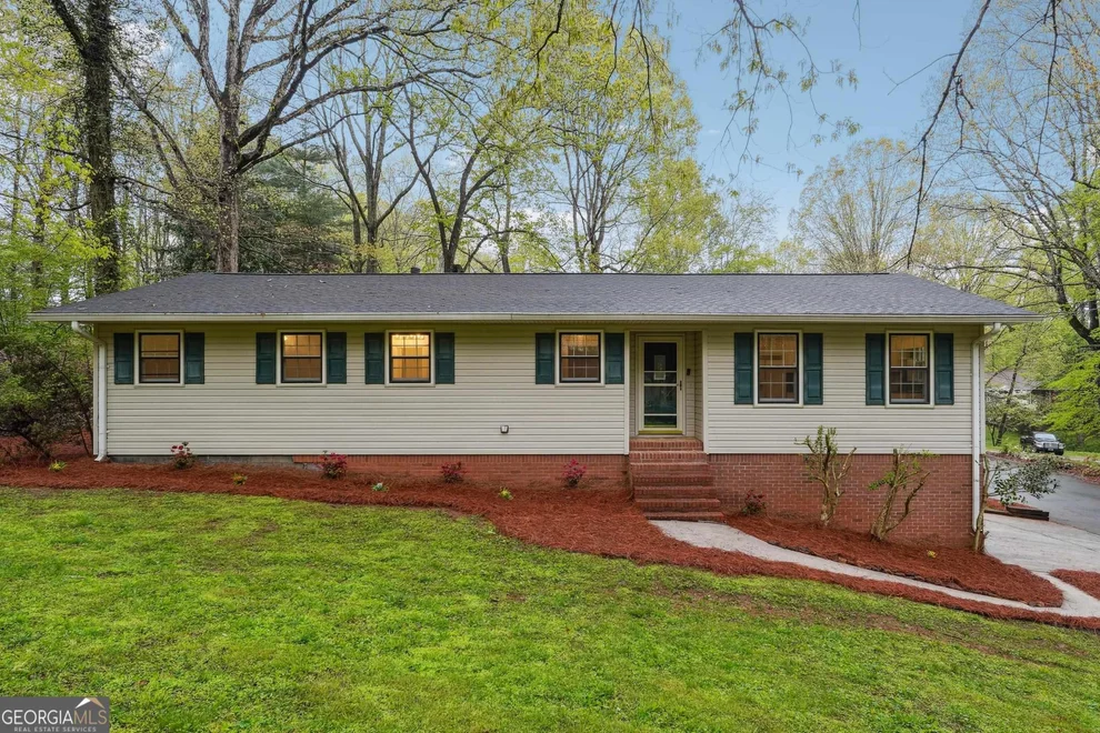 Unit for sale at 123 Windemere Drive, Bremen, GA 30110