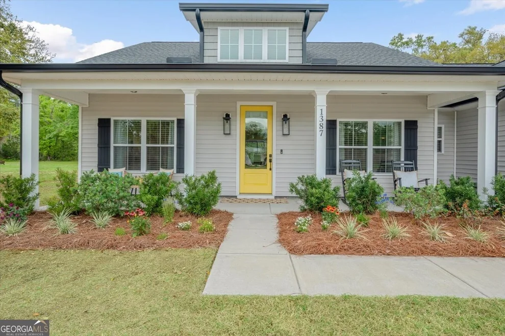 Unit for sale at 1387 Kyles Loop NE, Townsend, GA 31331