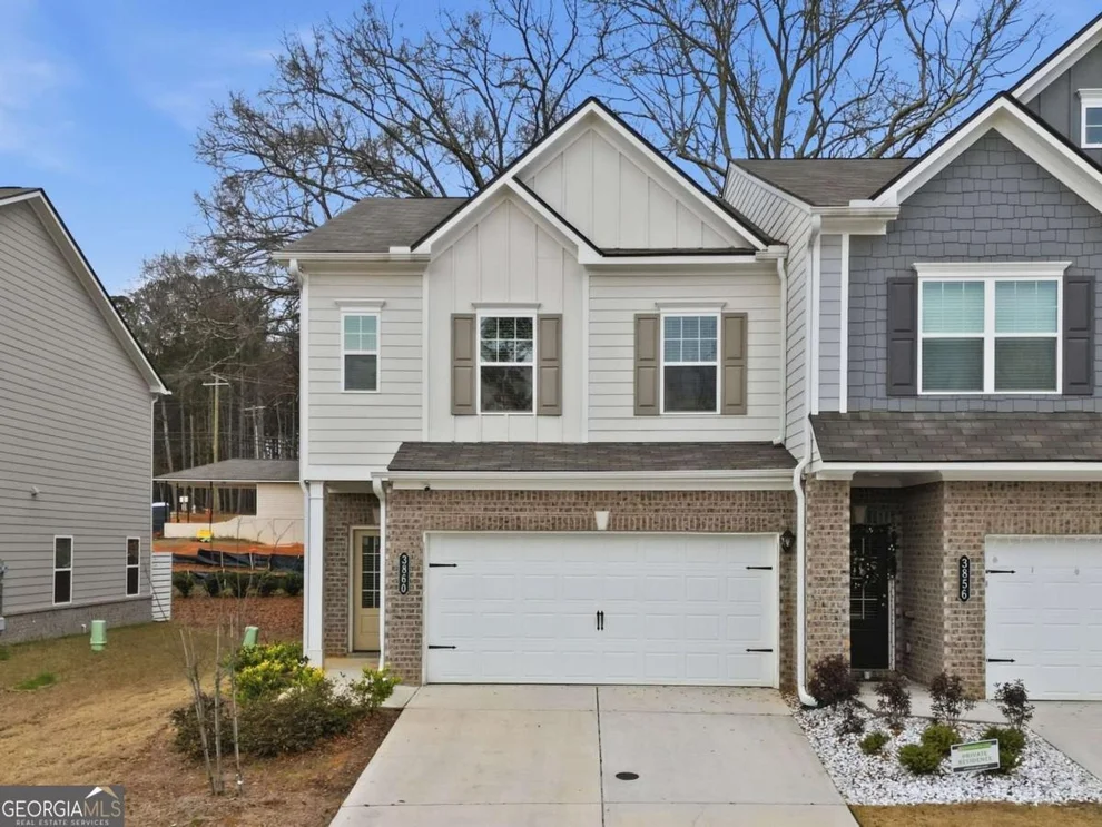 Unit for sale at 3860 Pressley Lane, Powder Springs, GA 30127