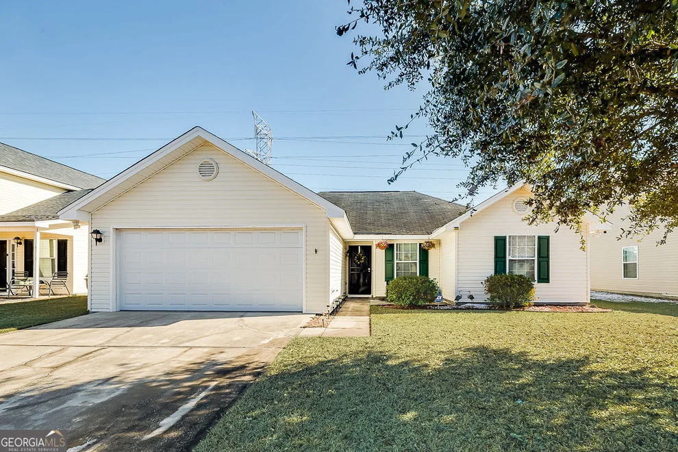 Unit for sale at 33 Cordage Circle, Port Wentworth, GA 31407