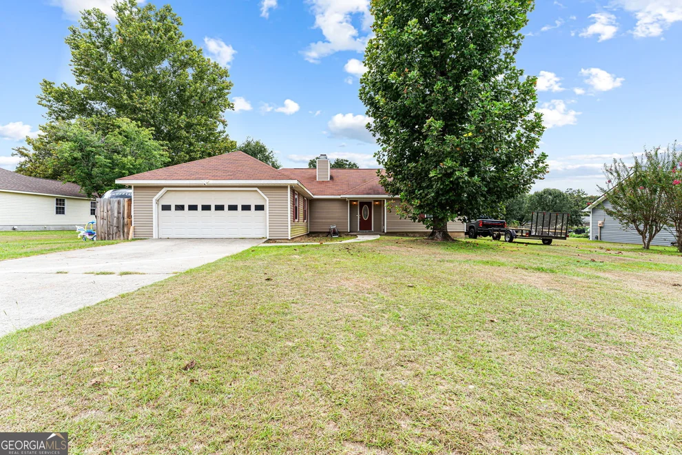 Unit for sale at 218 Morning Dove Lane, Warner Robins, GA 31088