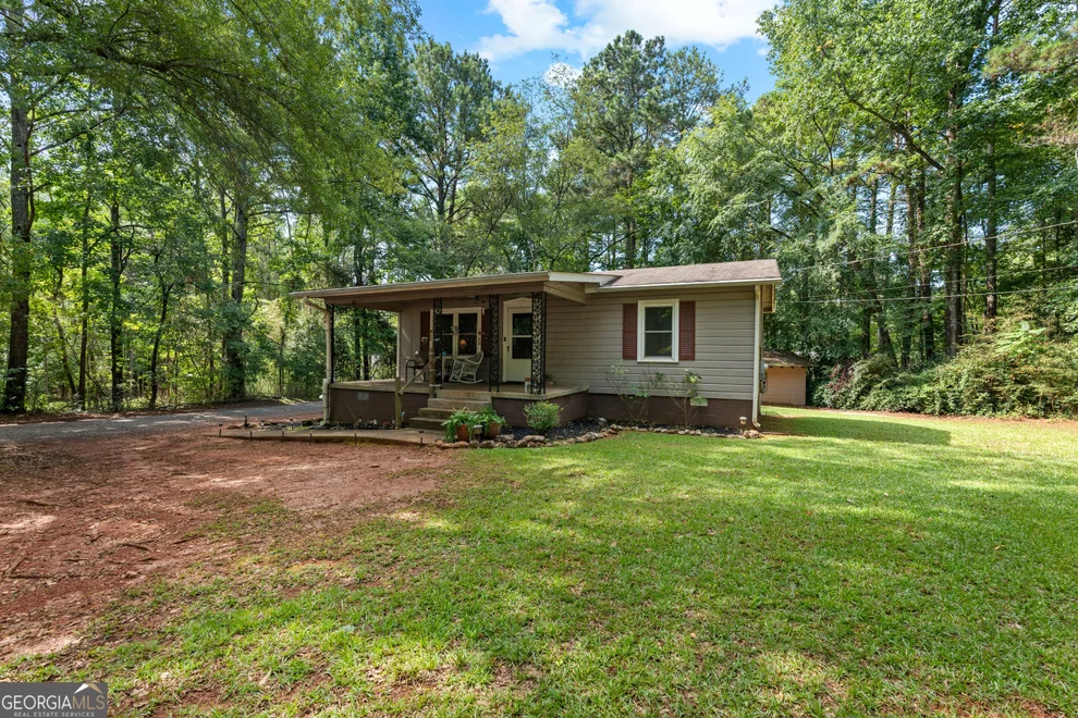 Unit for sale at 967 Turkey Creek Road, Newnan, GA 30263