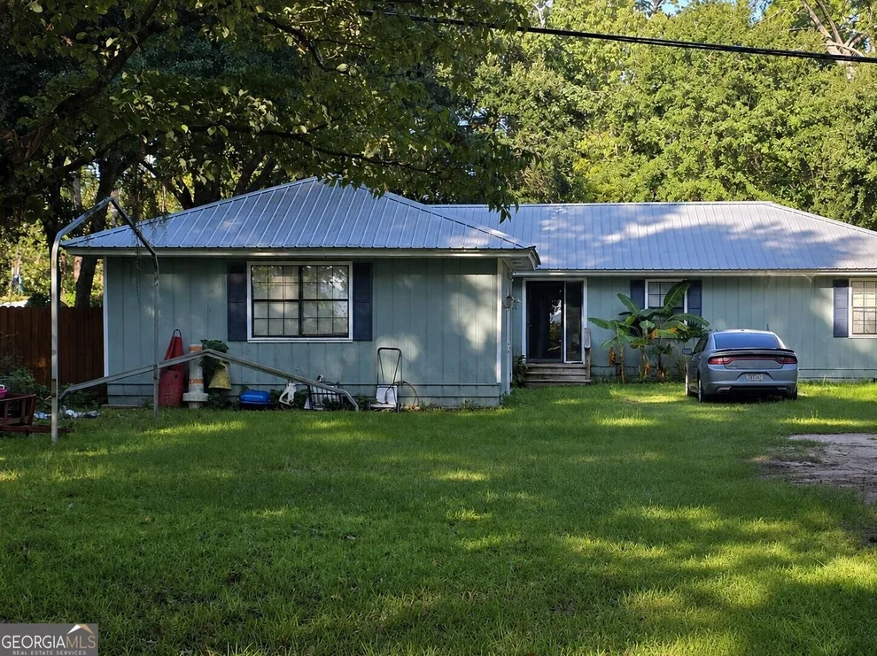 Unit for sale at 812 E 1st Street, Midway, GA 31320