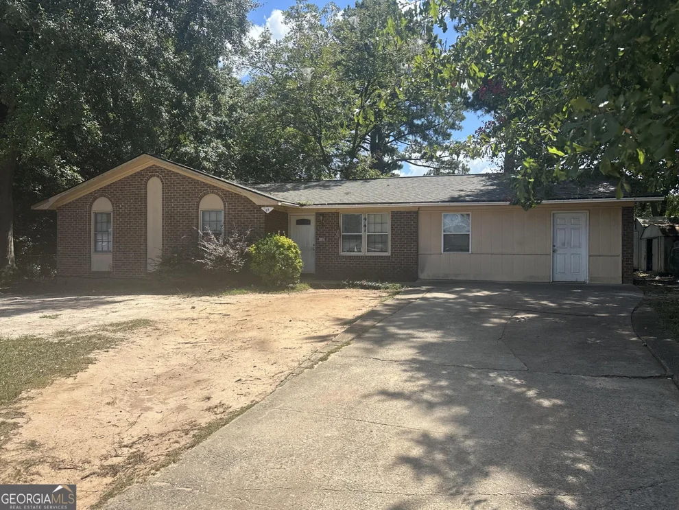 Unit for sale at 95 Knightsvue Place, Warner Robins, GA 31093