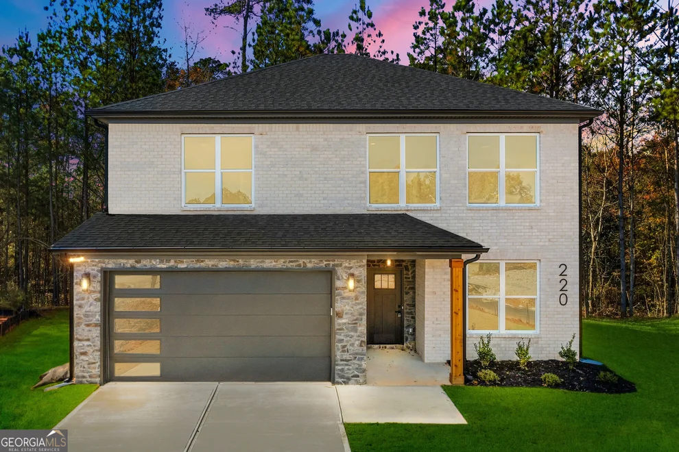 Unit for sale at 220 Galway Lane, Hampton, GA 30228