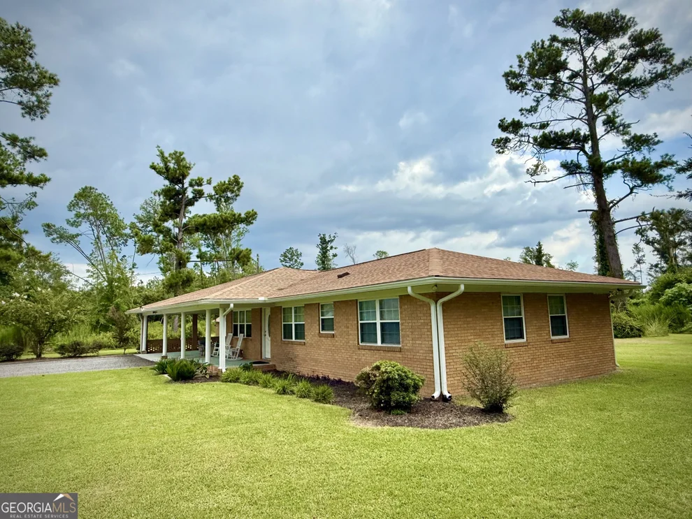 Unit for sale at 263 Broxton Highway, Hazlehurst, GA 31539