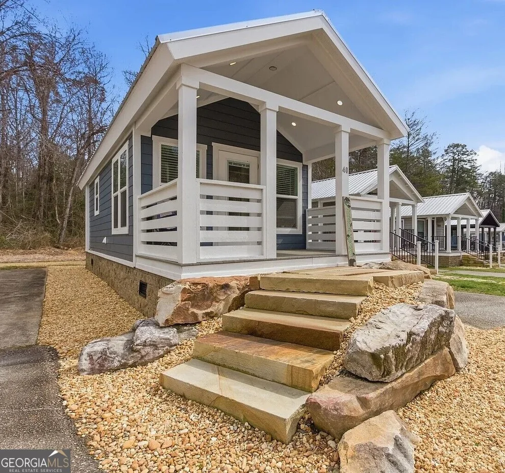 Unit for sale at 4960 Laurel Lodge Road, Clarkesville, GA 30523