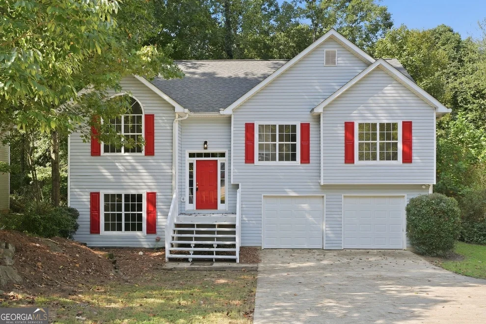 Unit for sale at 11179 Chelsea Lane, Hampton, GA 30228