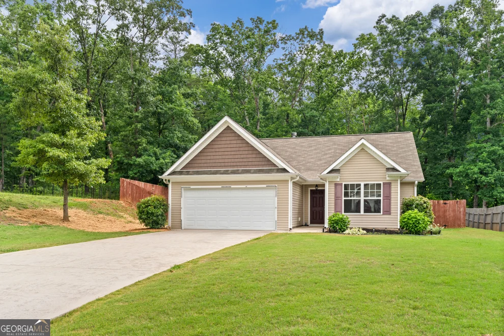 Unit for sale at 79 Country Farms Way, Rockmart, GA 30153