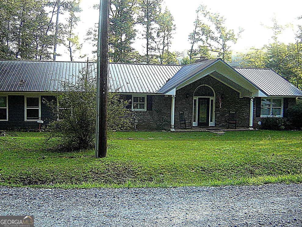 Unit for sale at 112 Peach Circle, West Point, GA 31833