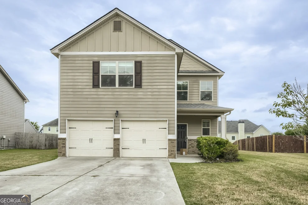 Unit for sale at 2351 Willow Shade Lane, Loganville, GA 30052