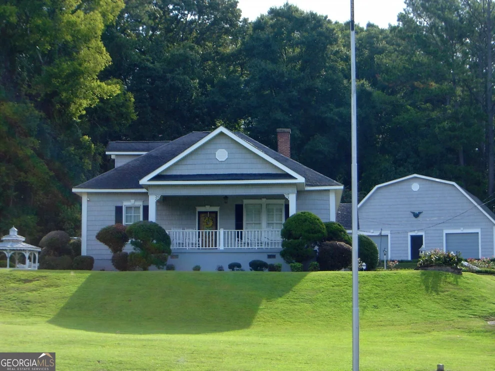 Unit for sale at 5506 20th Avenue, Valley, AL 36854