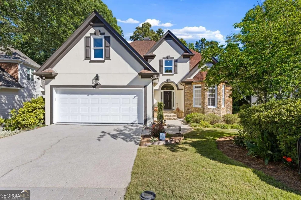 Unit for sale at 264 Spalding Gates Drive, Atlanta, GA 30328