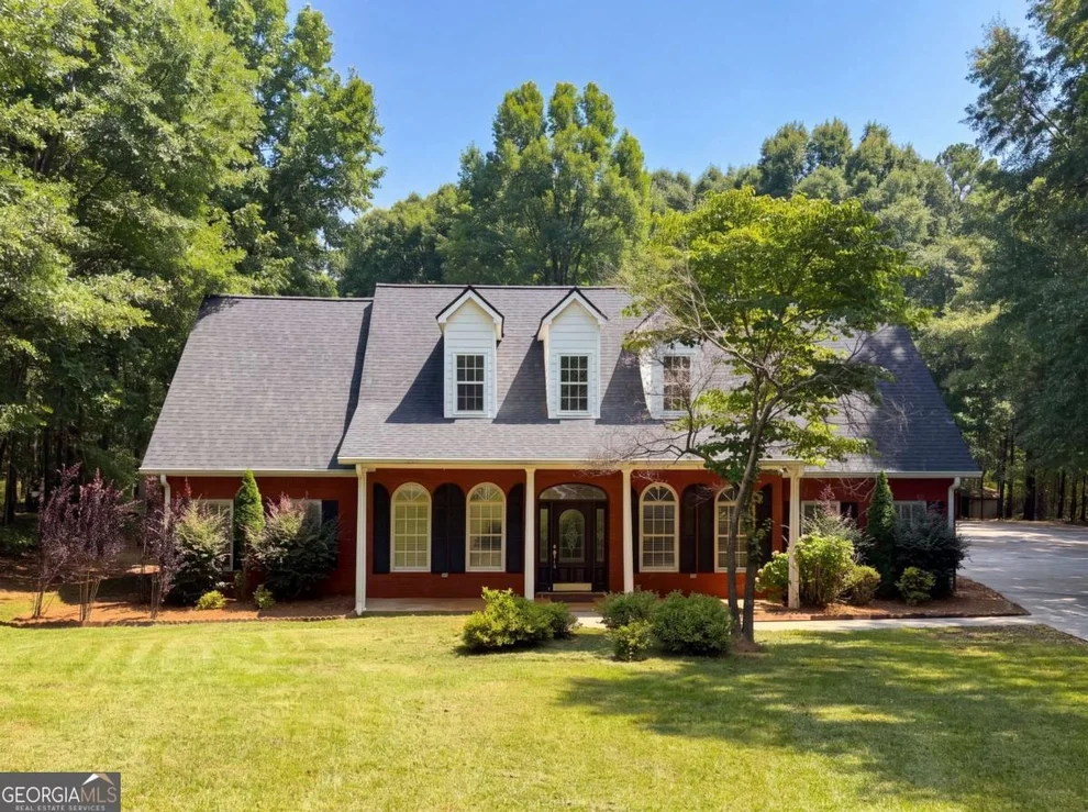Unit for sale at 346 Carnation Drive, Social Circle, GA 30025