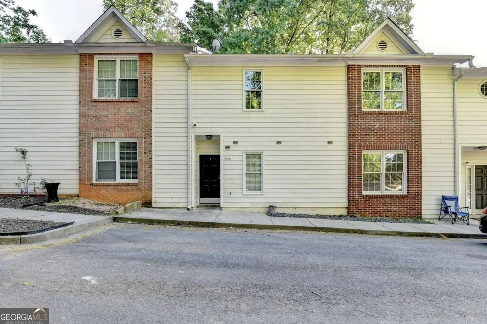 Unit for sale at 5510 Stonewood Court, Norcross, GA 30093