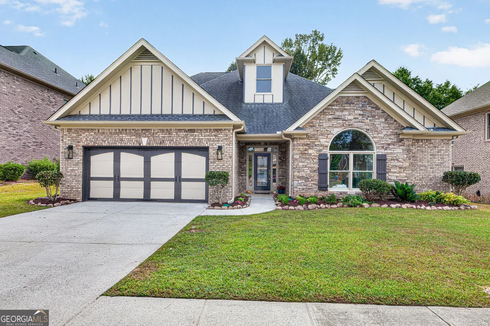Unit for sale at 1214 Ridge Hollow Lane, Lawrenceville, GA 30043