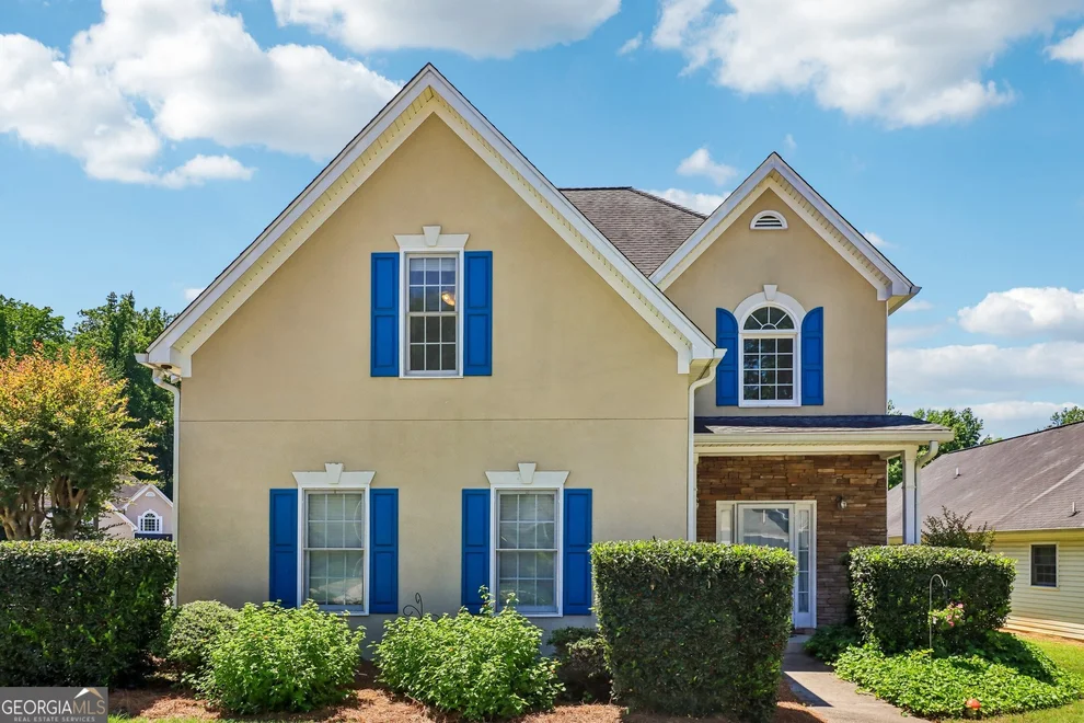 Unit for sale at 105 Woodbrooke Court, Fayetteville, GA 30214