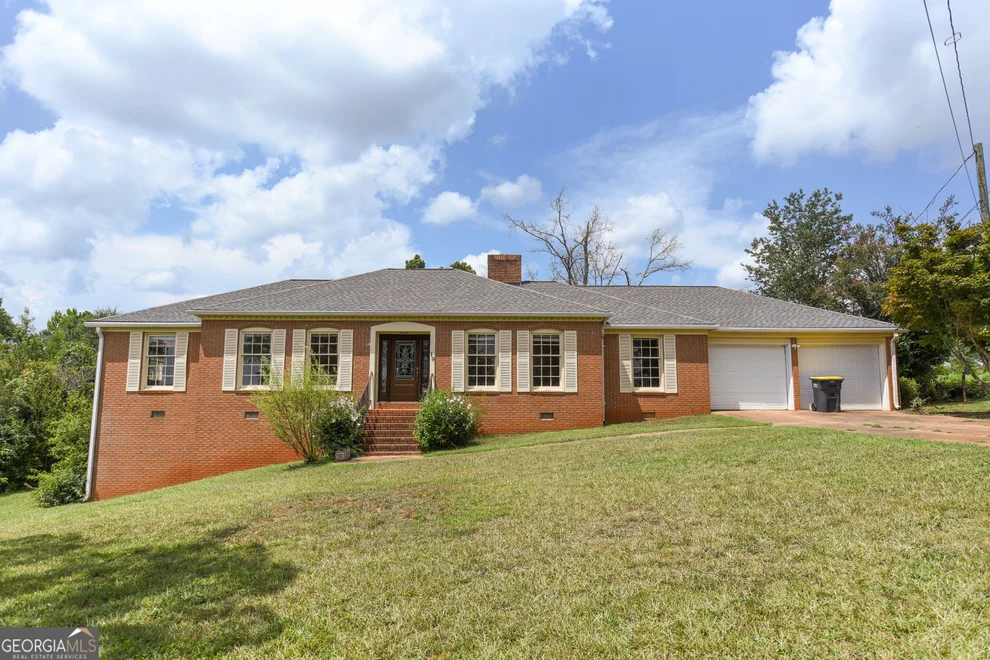 Unit for sale at 19 Festiva Drive, Newnan, GA 30263