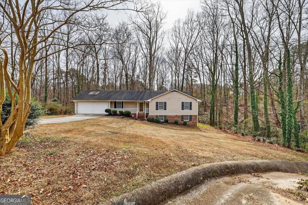 Unit for sale at 270 Fairfield Drive, Ellenwood, GA 30294