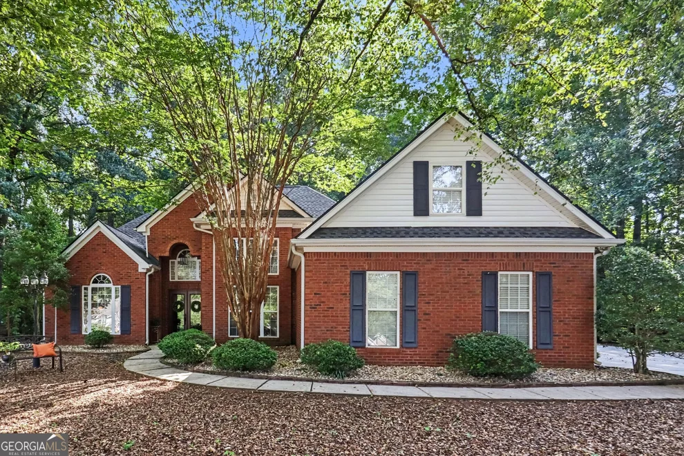 Unit for sale at 75 Plainfield Place, Newnan, GA 30265