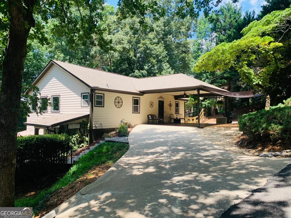 Unit for sale at 5641 Young Deer Drive, Cumming, GA 30041
