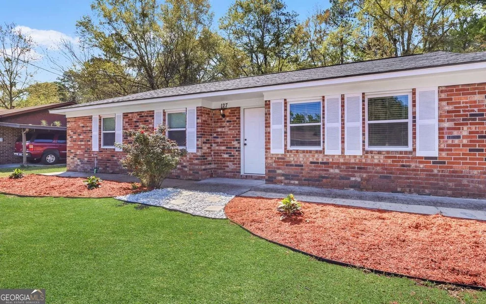 Unit for sale at 127 Glenn Bryant Road, Hinesville, GA 31313