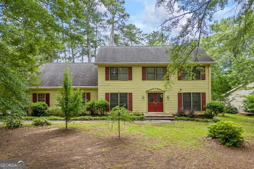 Unit for sale at 705 Clubhouse Drive SE, Conyers, GA 30094